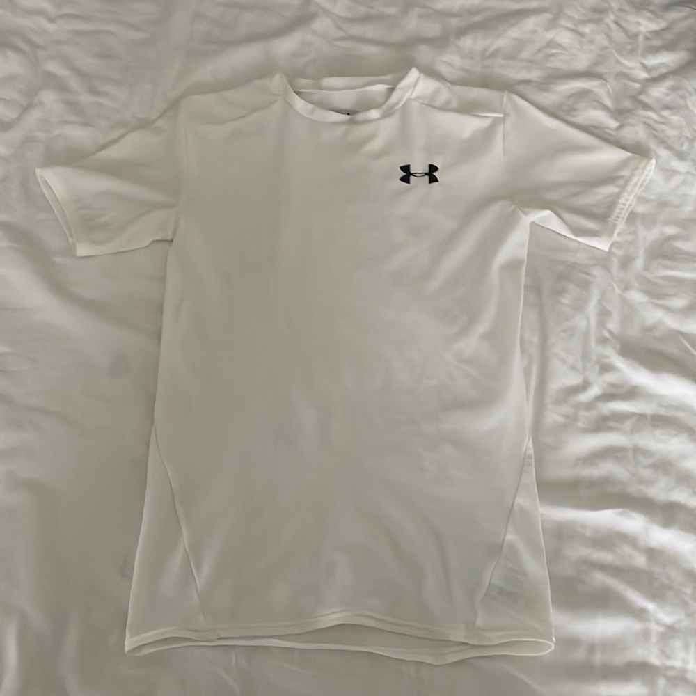 Under armour white compression t-shirt medium